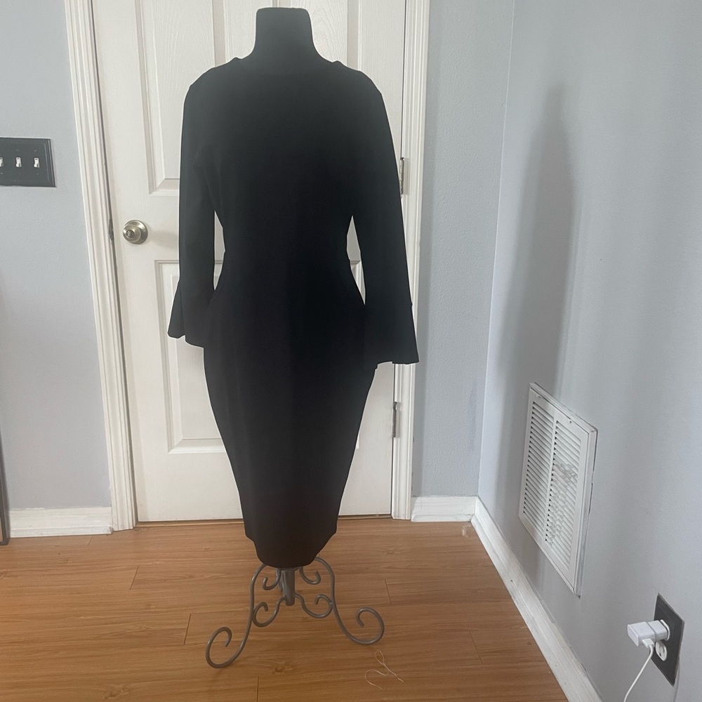 Marycrafts Beautiful Shapely Body-con  Career Black Dress Size 16 NWOT